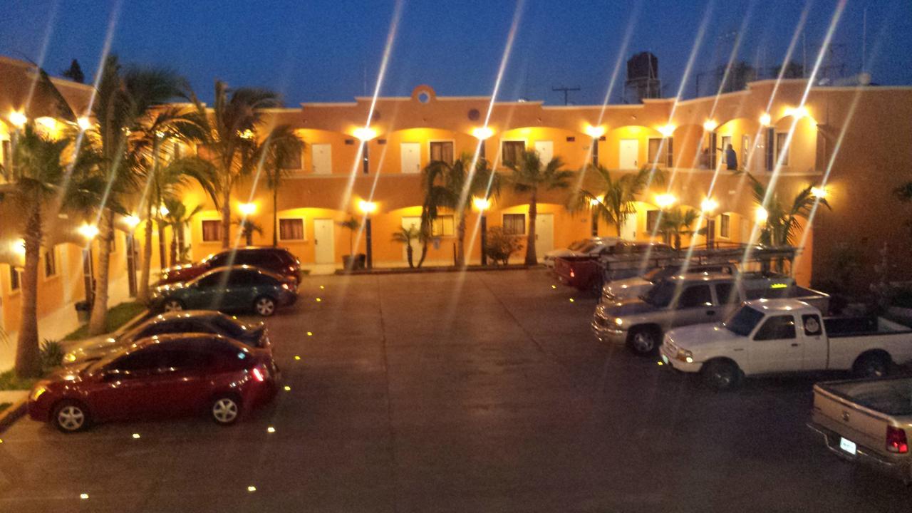 Hotel Paraiso Del Valle Ciudad Constitución Exterior foto